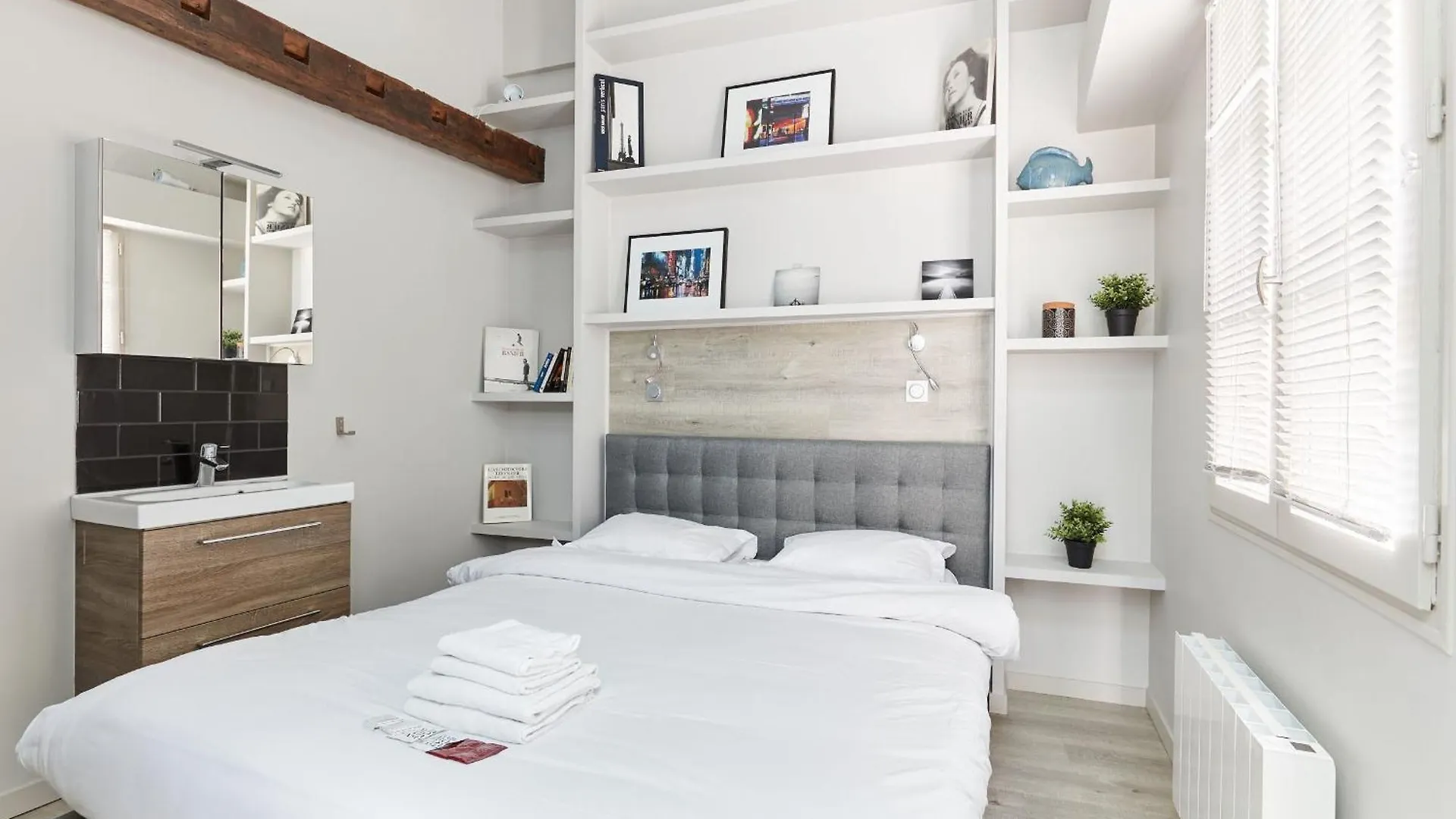Jardin Du Luxembourg With Balcony - Cityapartmentstay Paris