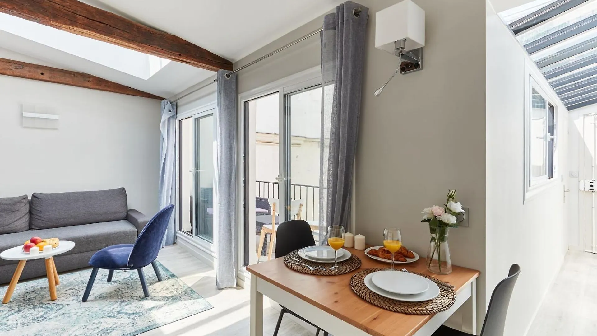 Jardin Du Luxembourg With Balcony - Cityapartmentstay *