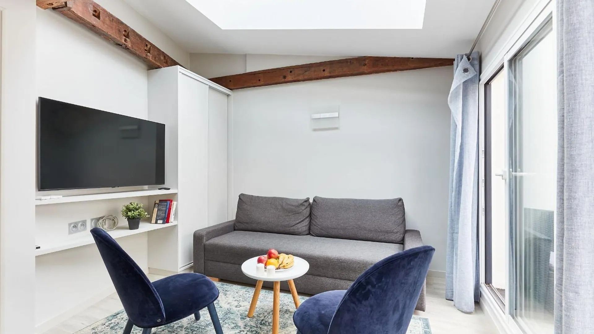 Jardin Du Luxembourg With Balcony - Cityapartmentstay * Parigi
